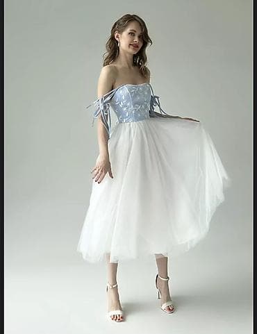 Вечернее платье, Пышное, Длинная модель, Фатин, Без рукавов, Корсет, M