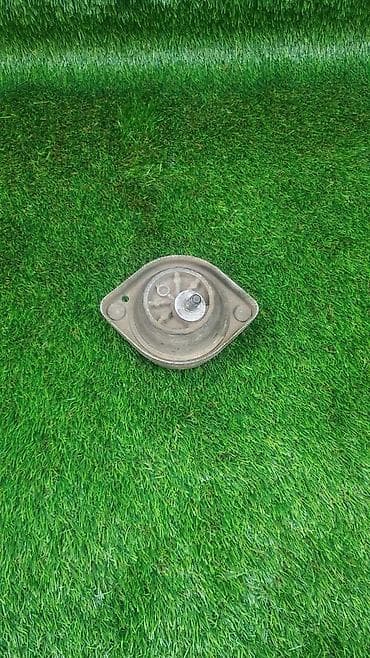 Подушка мотора BMW 2000 г., Б/у, Оригинал, Германия at lalafo.kg Подушка мотора BMW 2000 г., Б/у, Оригинал, Германия