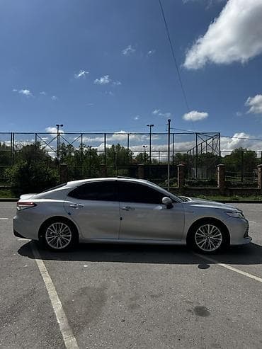 w211 e500: Toyota Camry: 2018 г., 2.5 л, Вариатор, Гибрид, Седан — 8
