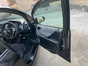 авторынок ош фит: Honda Fit: 2005 г., 1.3 л, Автомат, Бензин, Седан — 9