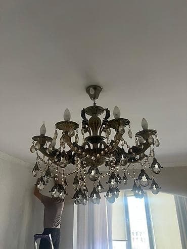 Люстралар: Продаётся люстра. Красивая классическая люстра с хрустальными — 3