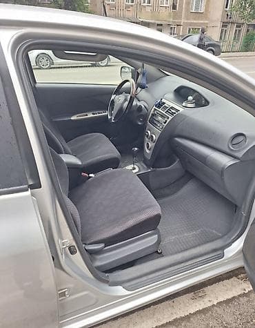 michelin pilot: Toyota Belta: 2007 г., 1.5 л, Автомат, Бензин, Седан — 4