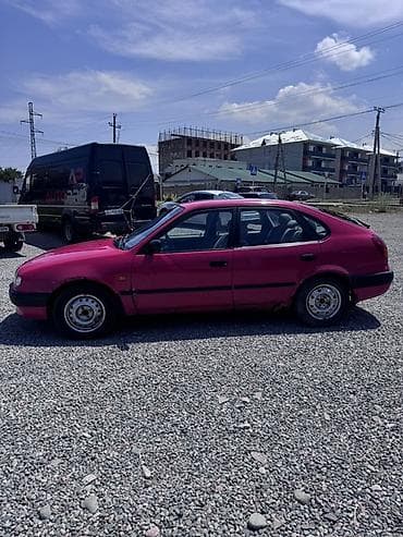 corolla s: Toyota Corolla: 1998 г., Механика, Бензин, Хэтчбэк — 6