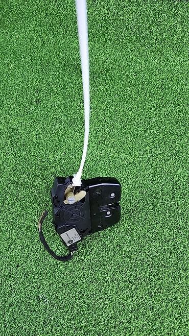 bmv e: Замок багажника BMW 2006 г., Б/у, Оригинал, Германия — 2