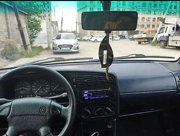 transporter multivan: Volkswagen Passat Variant: 1994 г., 1.8 л, Механика, Бензин, Универсал — 2