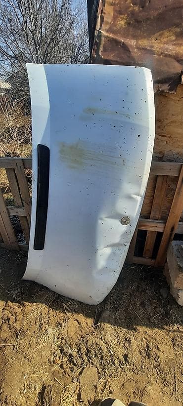 Капот Mercedes-Benz, Оригинал