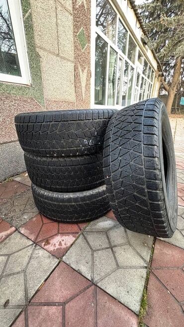 шины на форд: Шины 265 / 65 / R 17, Зима, Б/у, Комплект, Япония, Bridgestone — 1