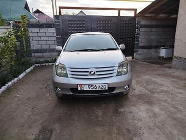 бампер на тойота: Toyota Ist: 2003 г., 1.5 л, Хэтчбэк — 1