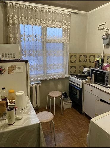 кварь: 1 комната, 32 м², 104 серия, 3 этаж, Старый ремонт — 4