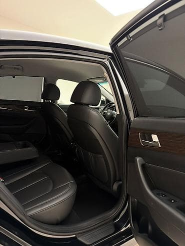 Hyundai Sonata: 2017 г., 2 л, Автомат, Седан — 9