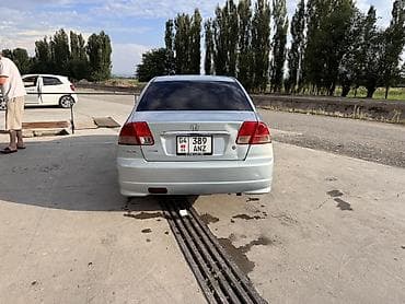 Honda Civic: 2004 г., 1.6 л, Автомат, Бензин, Седан — 3