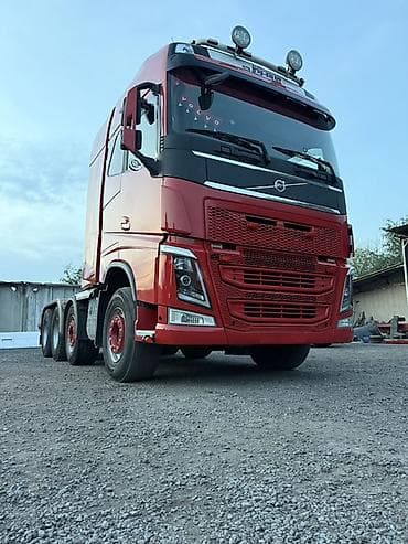 4 4: Тягач, Volvo, 2014 г. — 8