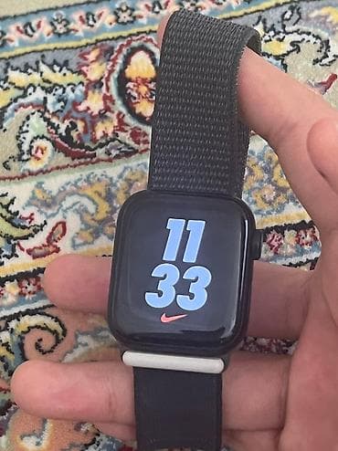 Срочно продам apple watch se 2 2024 году купил почти не пользовался