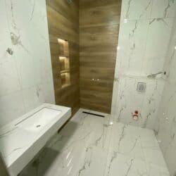 чистка ковер: Подготовка стен для укладки, Подготовка стен для грунтовки, Резка плитки | Керамическая плитка, Керамогранитая плитка, Мозаичная плитка | Вертикальная укладка, Диагональная укладка, Горизонтальная укладка Больше 6 лет опыта — 22