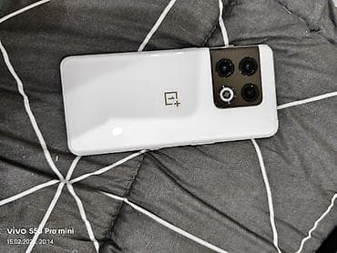 OnePlus 10 Pro, Б/у, 512 ГБ, цвет - Белый, 2 SIM