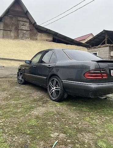 жабо w210: Mercedes-Benz E-Class: 1996 г., 2.2 л, Механика, Дизель, Седан — 4
