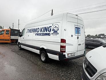 холодильник бу сатылат: Рефрижераторный фургон Mercedes‑Benz Sprinter 515 2,2 110kw 646 мотор — 3