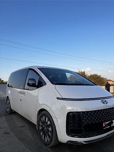 byd u8: Hyundai Staria: 2021 г., 3.5 л, Газ, Минивэн — 2