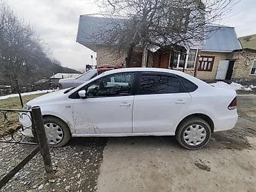 sprinter 4 4: Volkswagen Polo: 2015 г., 1.6 л, Ручные, Бензин, Седан — 4