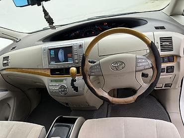 m 5: Toyota Estima: 2006 г., 3.5 л, Автомат, Бензин, Минивэн — 4