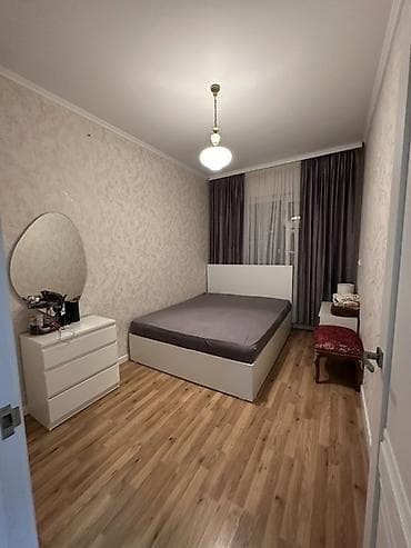 osh flat: СРОЧНО, ОТ СОБСТВЕННИКА‼️‼️продаю 3-х комнатную квартиру. Рядом — 1