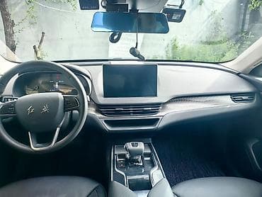 м5 e60: FAW : 2022 г., Электромобиль, Седан — 5