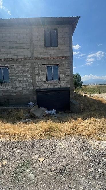 Дома: 🏡 Продается двухэтажный дом в с. Военно-Антоновка! 💰 Цена: 95 000 $ — 6