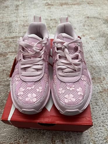 Кроссовки, 37, 37.5, 38, Nike, Новый, цвет - Розовый, Самовывоз, Платная доставка