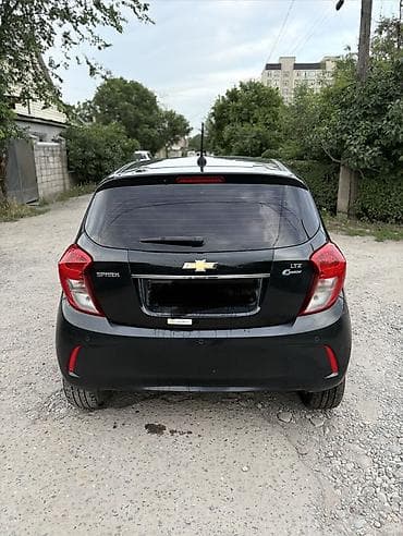 спарк 2017: Chevrolet Spark: 2016 г., 1 л, Вариатор, Бензин, Хэтчбэк — 3