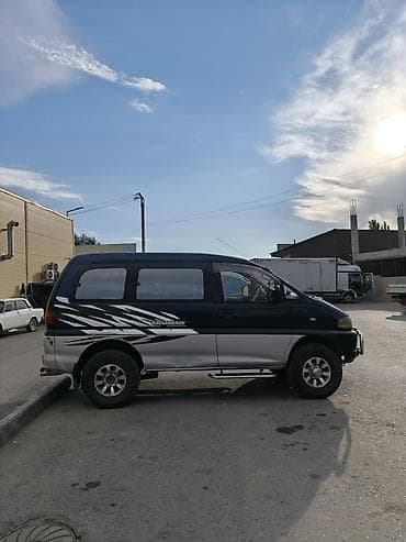 ford taurus: Mitsubishi Delica: 1996 г., 2.8 л, Автомат, Дизель, Внедорожник — 4