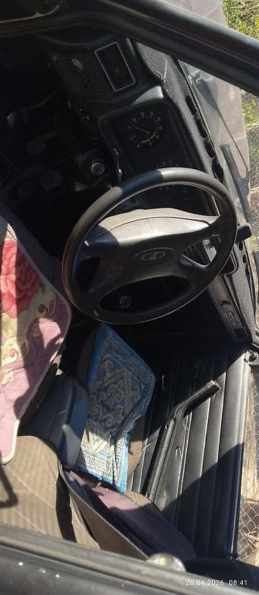 жугули 06: ВАЗ (ЛАДА) 2107: 2001 г., Седан — 5