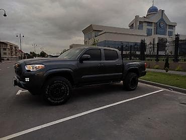 китайский пикап: Toyota Tacoma: 2023 г., 3.5 л, Автомат, Бензин, Пикап — 5