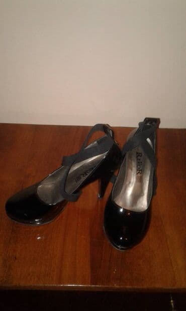 фирменная обувь из италии: Кожанные туфли .
белые - Австрия. 
Черные, розовые -Турция — 1