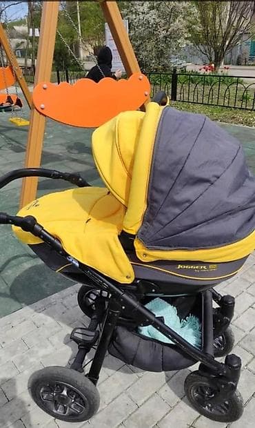 Детская прогулочная коляска Adamex Jogger, цвет желтый/серый — 1