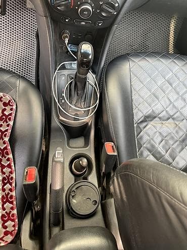Продажа авто: Hyundai Solaris: 2015 г., 1.6 л, Автомат, Бензин, Седан — 7