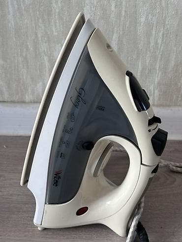 Утюги для глажки одежды — 2 шт. 1) Beko — классический паровой утюг — 2