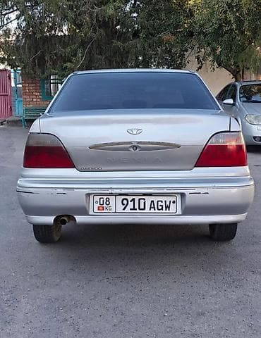 6: Daewoo Nexia: 1994 г., 1.6 л, Механика, Бензин, Седан — 1