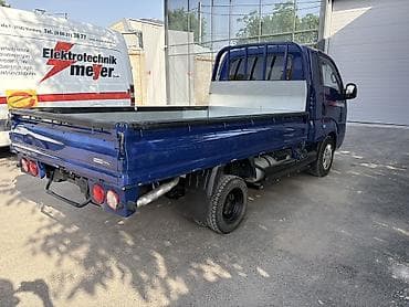 byd e7: Hyundai Porter: 2021 г., 2.4 л, Механика, Газ, Бус — 4
