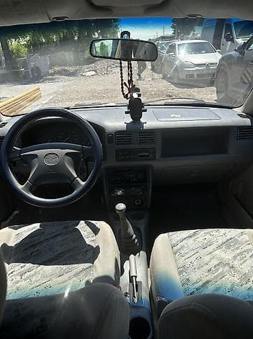 mazda переходка: Mazda Demio: 1998 г., 1.3 л, Механика, Бензин, Хэтчбэк — 8