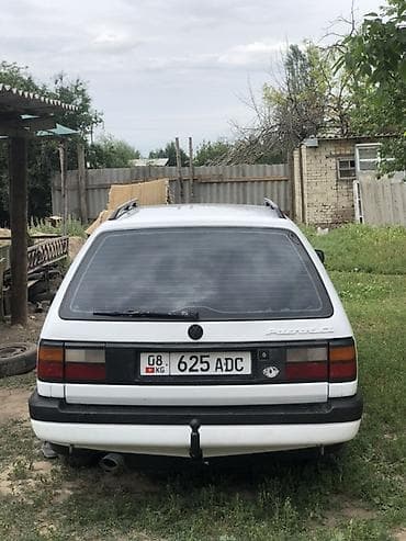 венто сиденя: Volkswagen Passat: 1990 г., 1.8 л, Механика, Газ, Универсал — 2