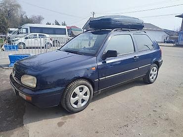 дверные обшивки гольф 3: Volkswagen Golf: 1993 г., 1.6 л, Ручные, Бензин, Купе — 1