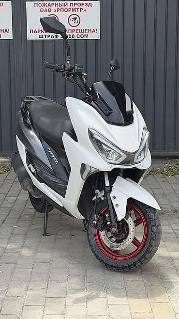 yamaha vx: Макси-скутер Yamaha, 150 куб. см, Бензин, Б/у — 3