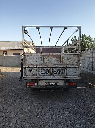 Грузовик, Mercedes-Benz, Стандарт, 3 т, Б/у — 2