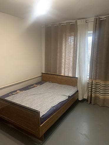 Үйлөрдү ижарага берүү: Үй, 60 м², 3 бөлмө, Менчик ээси, Эски ремонт — 5