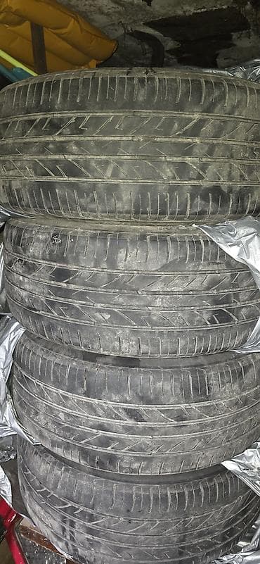 Шины: Шины 235 / 45 / R 17, Лето, Комплект, Легковые — 1