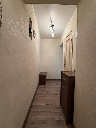 Квартиры: 2 комнаты, 40 м², ул. Ахунбаева / Малдыбаева Хрущевка, 2 этаж, Дизайнерский ремонт — 9