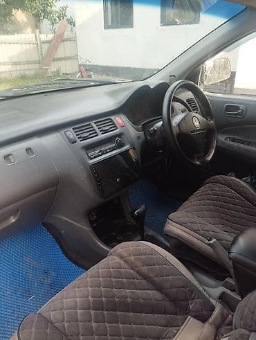 Транспорт: Honda HR-V: 2000 г., 1.6 л, Автомат, Бензин, Универсал — 2