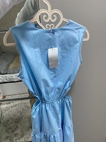 devit 3: Летнее платье без рукавов, небесно‑голубого цвета. Характеристики: - — 2