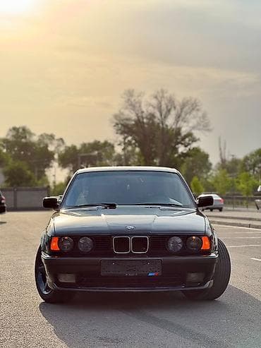 Унаа сатуу: BMW 5 series: 1991 г., 2.5 л, Кол менен иштөөчү, Бензин, Седан — 7
