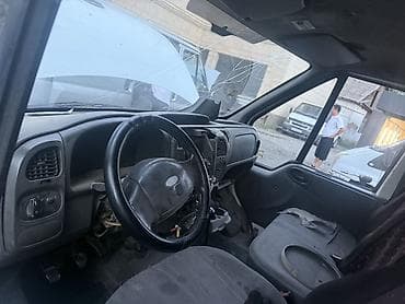 transporter multivan: Ford Transit: 2002 г., 2 л — 6